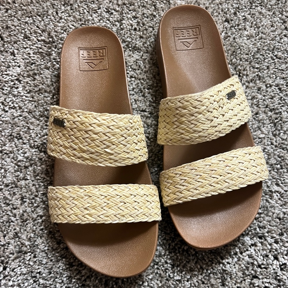 REEF womens slide sandals